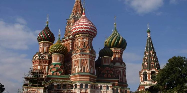 BİZİ BİZDEN ETTİLER