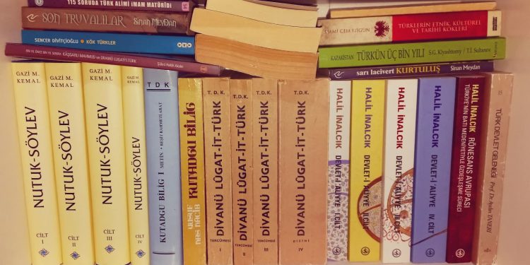 YAZARLAR ve KİTAPLAR